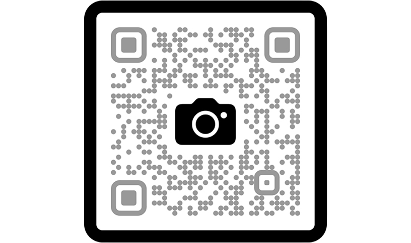 امسح رمز QR للتسوق في تطبيق Apple Store.