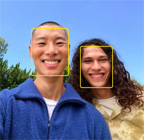 使用相片人物置中功能，突顯每個人的面孔